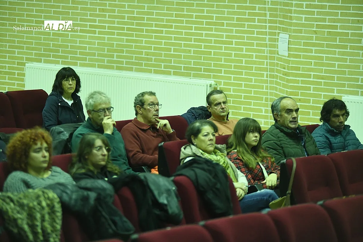 Foto 7 - Sancti-Sp&iacute;ritus re&uacute;ne a especialistas para tratar el futuro de las dehesas
