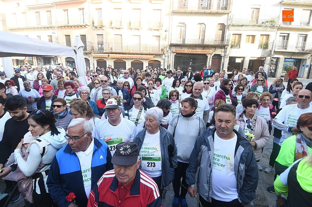 Marcha solidaria contra el Cáncer en Ciudad Rodrigo/ Fotos: Adrián M.Pastor