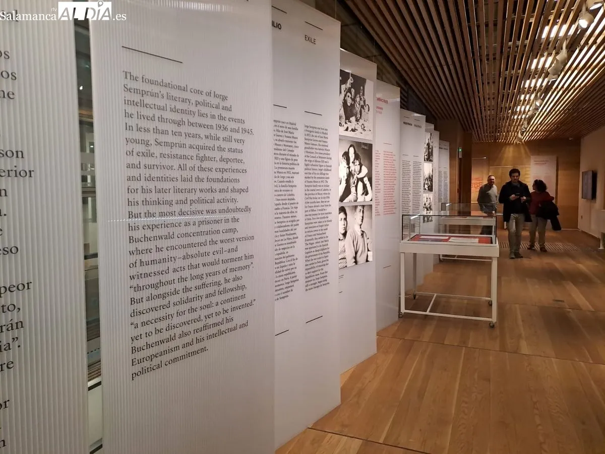  Exposición ‘Jorge Semprún. El largo viaje’ en el Centro Documental de la Memoria Histórica, en la plaza de los Bandos. Foto de Víctor Jiménez