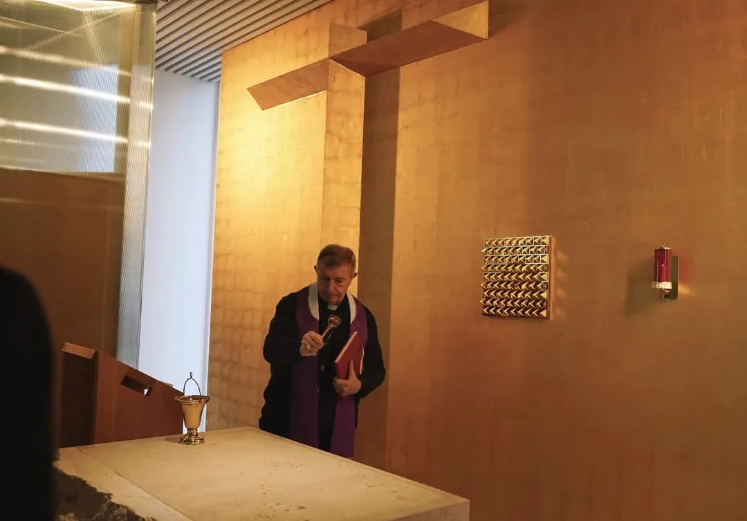 Foto 4 - Nueva capilla en la Facultad de Comunicaci&oacute;n de la Universidad Pontificia de Salamanca