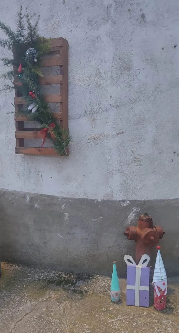 Foto 10 - Barquilla da la bienvenida a la Navidad tras un intenso mes de trabajo por parte de los vecinos