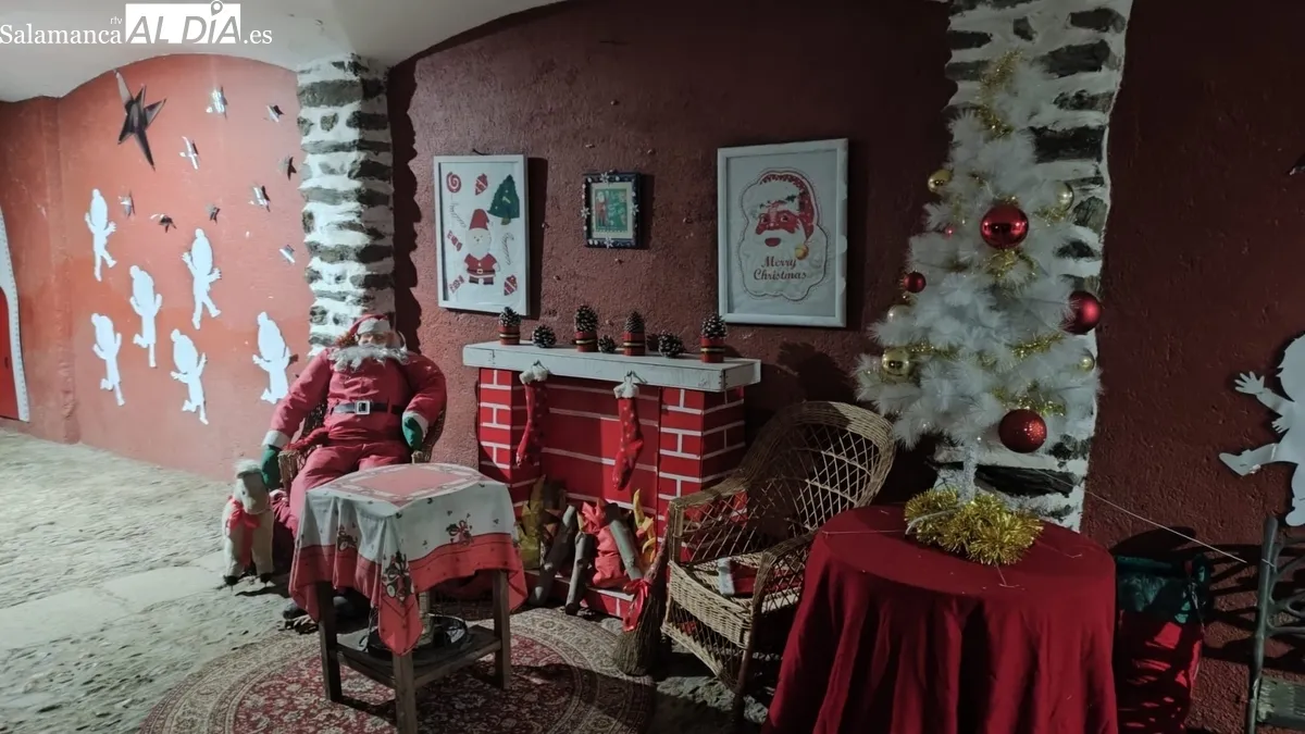 Foto 6 - El Arrabal de San Sebasti&aacute;n se viste por completo de Navidad con Pap&aacute; Noel como referencia