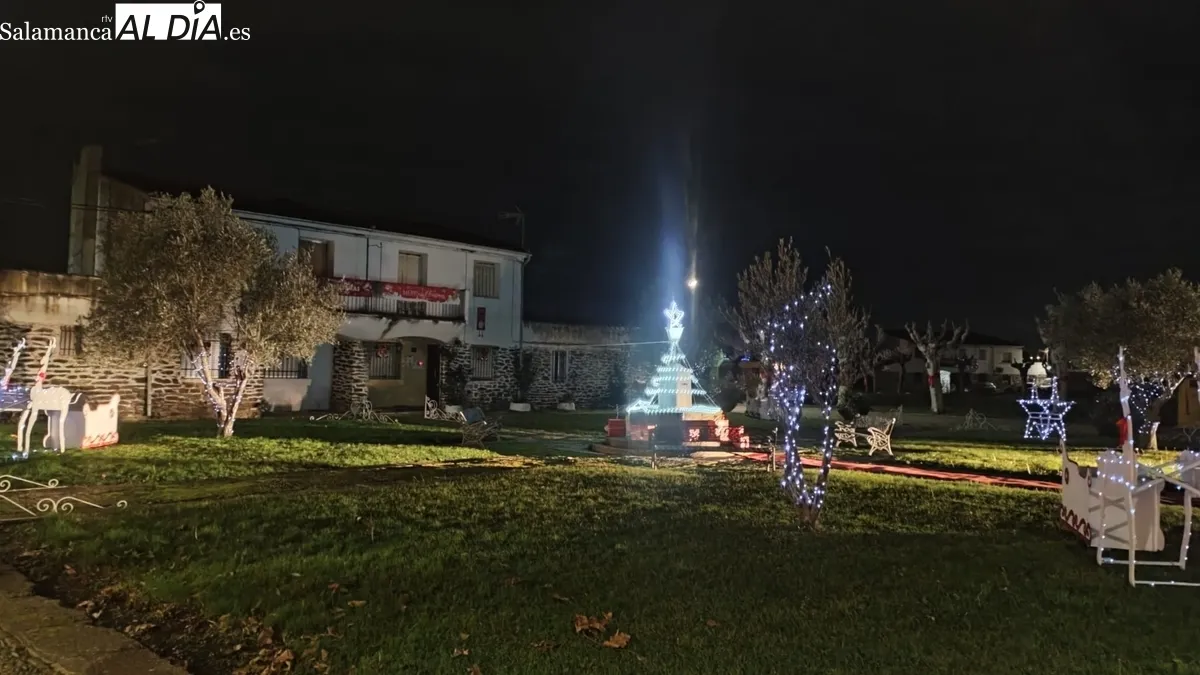 Foto 8 - El Arrabal de San Sebasti&aacute;n se viste por completo de Navidad con Pap&aacute; Noel como referencia