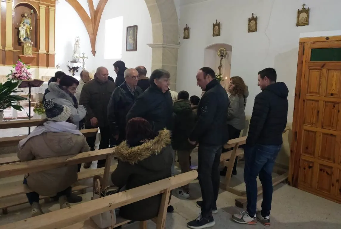 Foto 3 - Valdecarpinteros festeja la Navidad y la Jornada de la Sagrada Familia