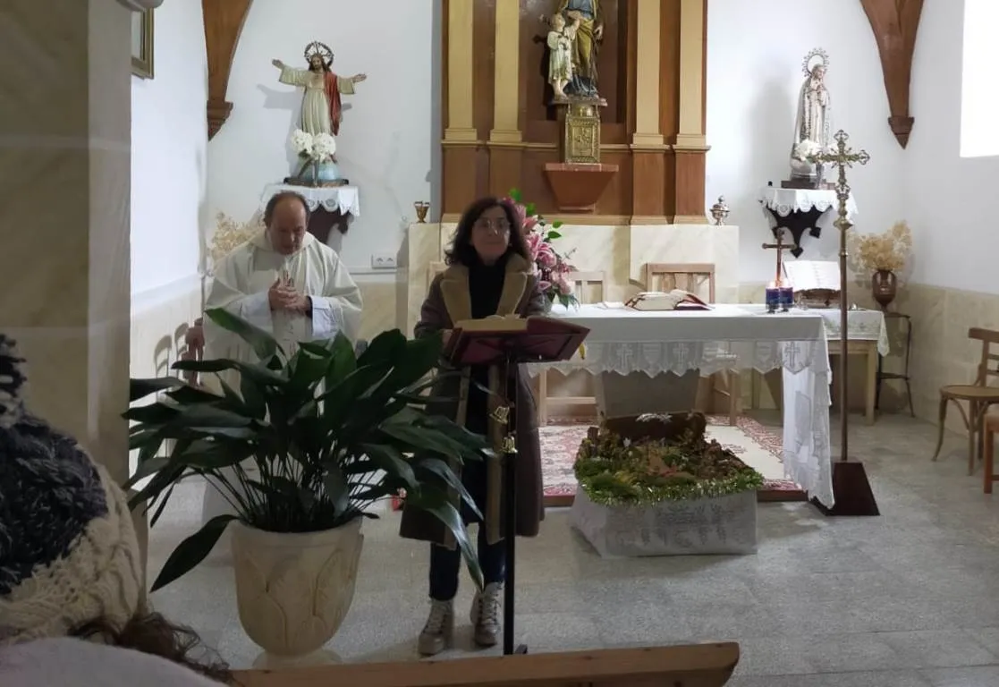 Foto 5 - Valdecarpinteros festeja la Navidad y la Jornada de la Sagrada Familia
