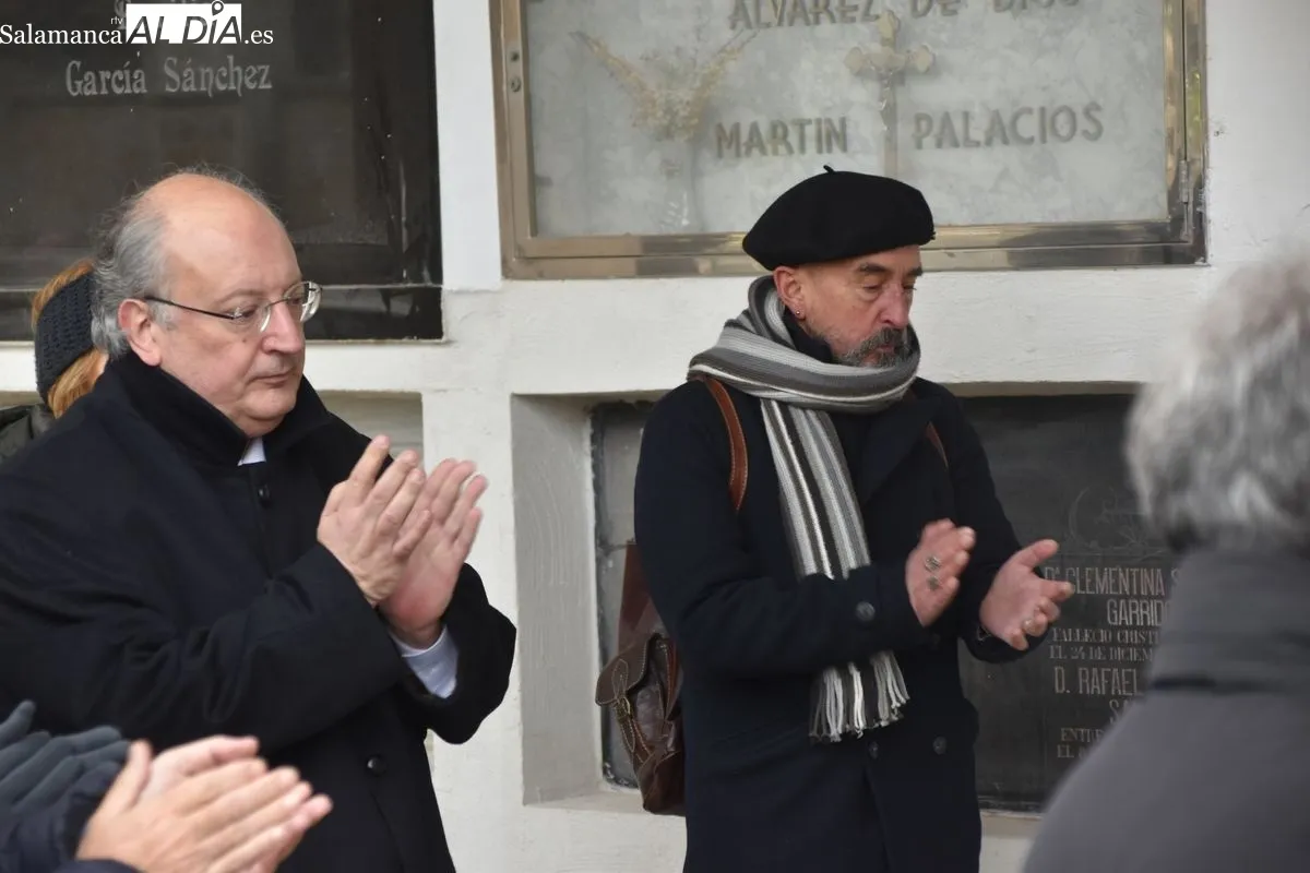 Homenaje a Unamuno en el Cementerio de Salamanca | FOTOS: Vanesa Martins