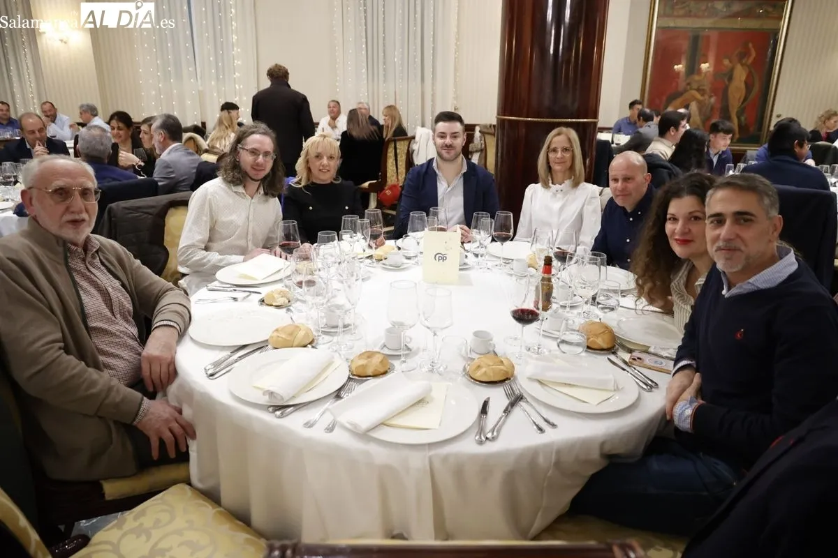 Alfonso Fernández Mañueco en la comida de Navidad del PP de Salamanca | FOTO: David Sañudo  