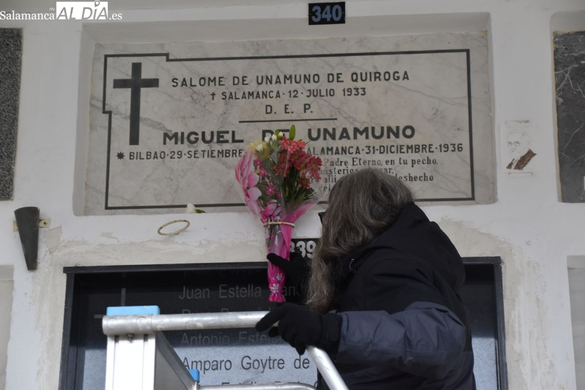 Homenaje a Unamuno en el cementerio de Salamanca - 2024 