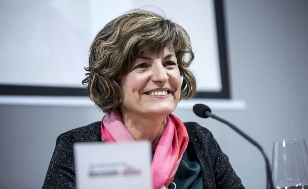 Martes 17 de diciembre. 19:30 h. Tertulia literaria con María Ángeles Pérez López