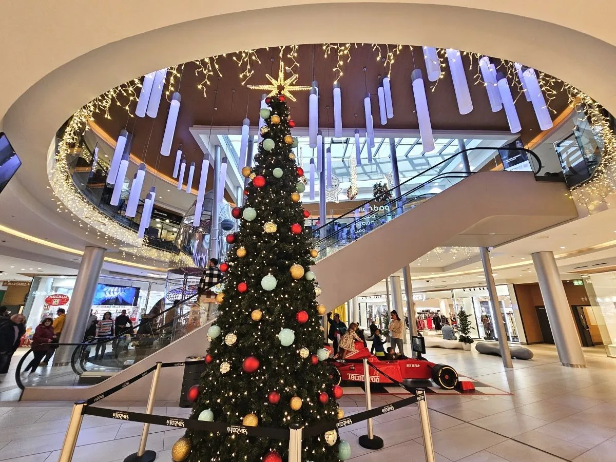 La Navidad ha llegado al Centro Comercial El Tormes con un amplio programa de actividades