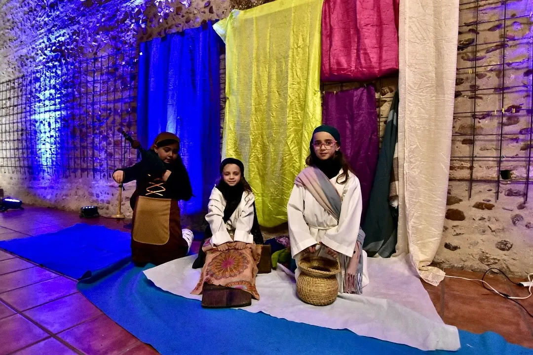 Foto 7 - Ni&ntilde;os y j&oacute;venes se encargan de escenificar el bel&eacute;n viviente en Sancti-Sp&iacute;ritus