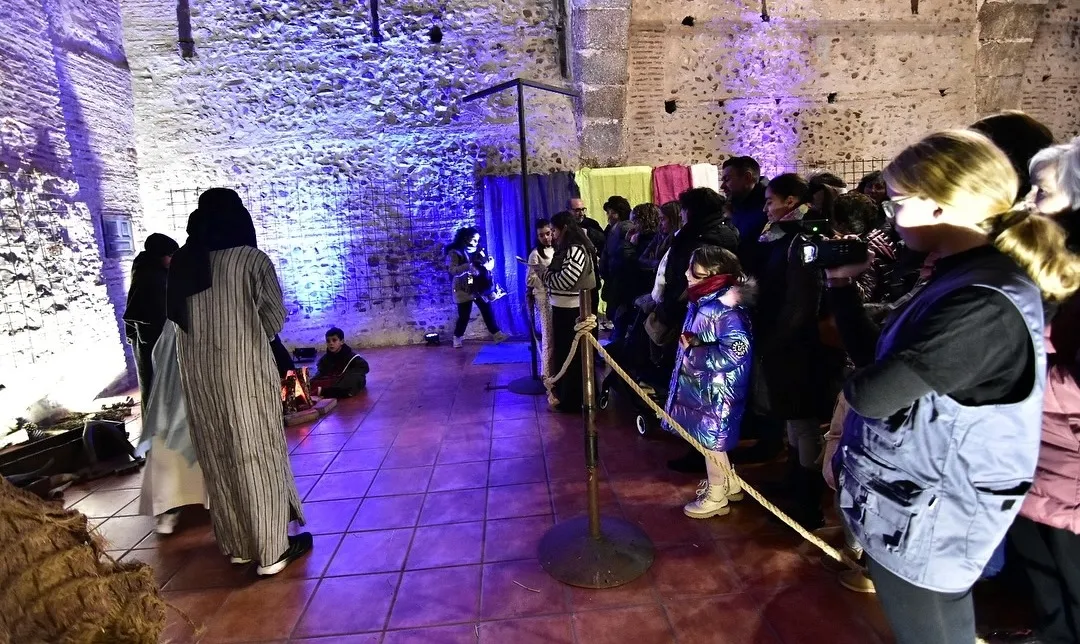 Foto 11 - Ni&ntilde;os y j&oacute;venes se encargan de escenificar el bel&eacute;n viviente en Sancti-Sp&iacute;ritus
