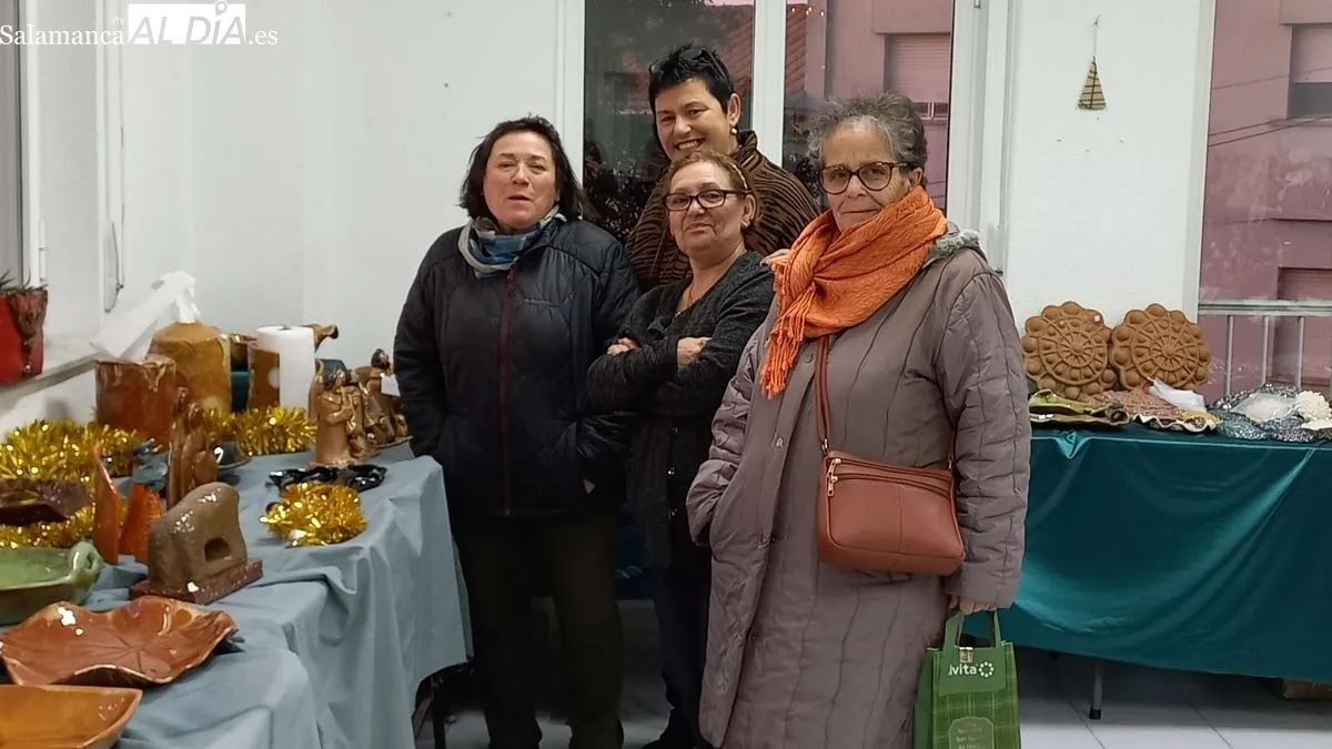 Foto 2 - El hogar del jubilado de Lumbrales acoge una nueva exposici&oacute;n solidaria con el Raid Pandem&oacute;nium