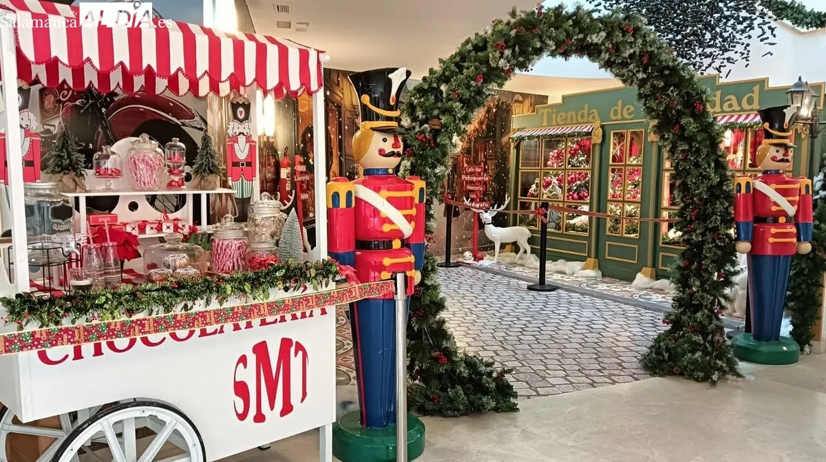 Foto 6 - Decoraci&oacute;n, magia y color: la Villa Navide&ntilde;a a 5 kil&oacute;metros de Salamanca que tienes que visitar 