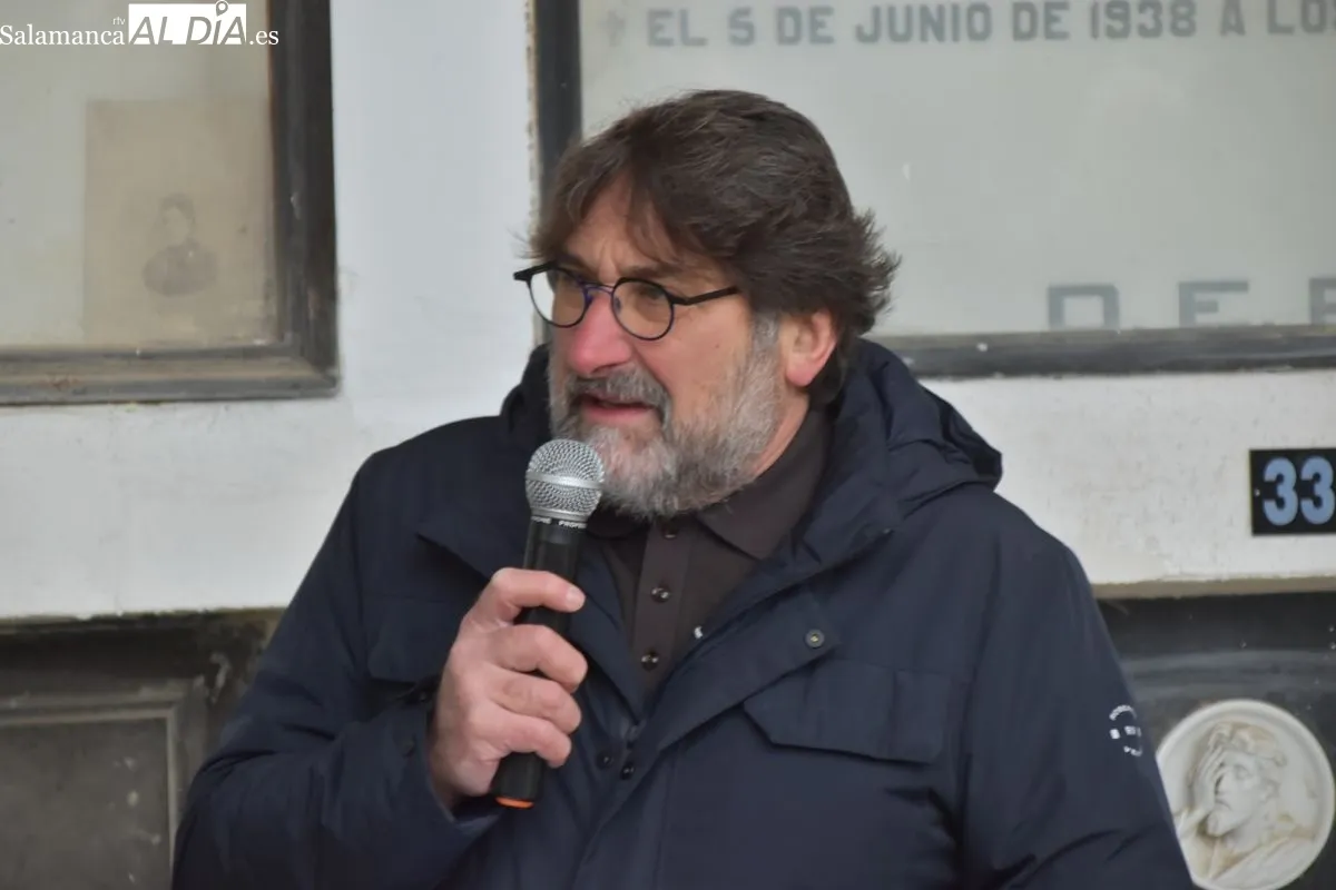 Homenaje a Unamuno en el Cementerio de Salamanca | FOTOS: Vanesa Martins
