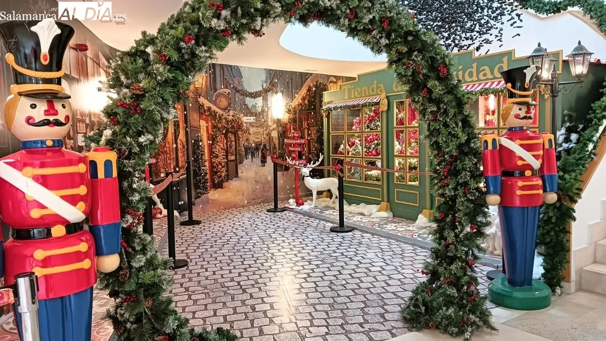 Foto 8 - Decoraci&oacute;n, magia y color: la Villa Navide&ntilde;a a 5 kil&oacute;metros de Salamanca que tienes que visitar 