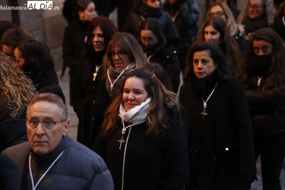 Peregrinación desde La Purísima hacia la Catedral en el inicio del Jubileo 2025 en Salamanca. Fotos: David Sañudo