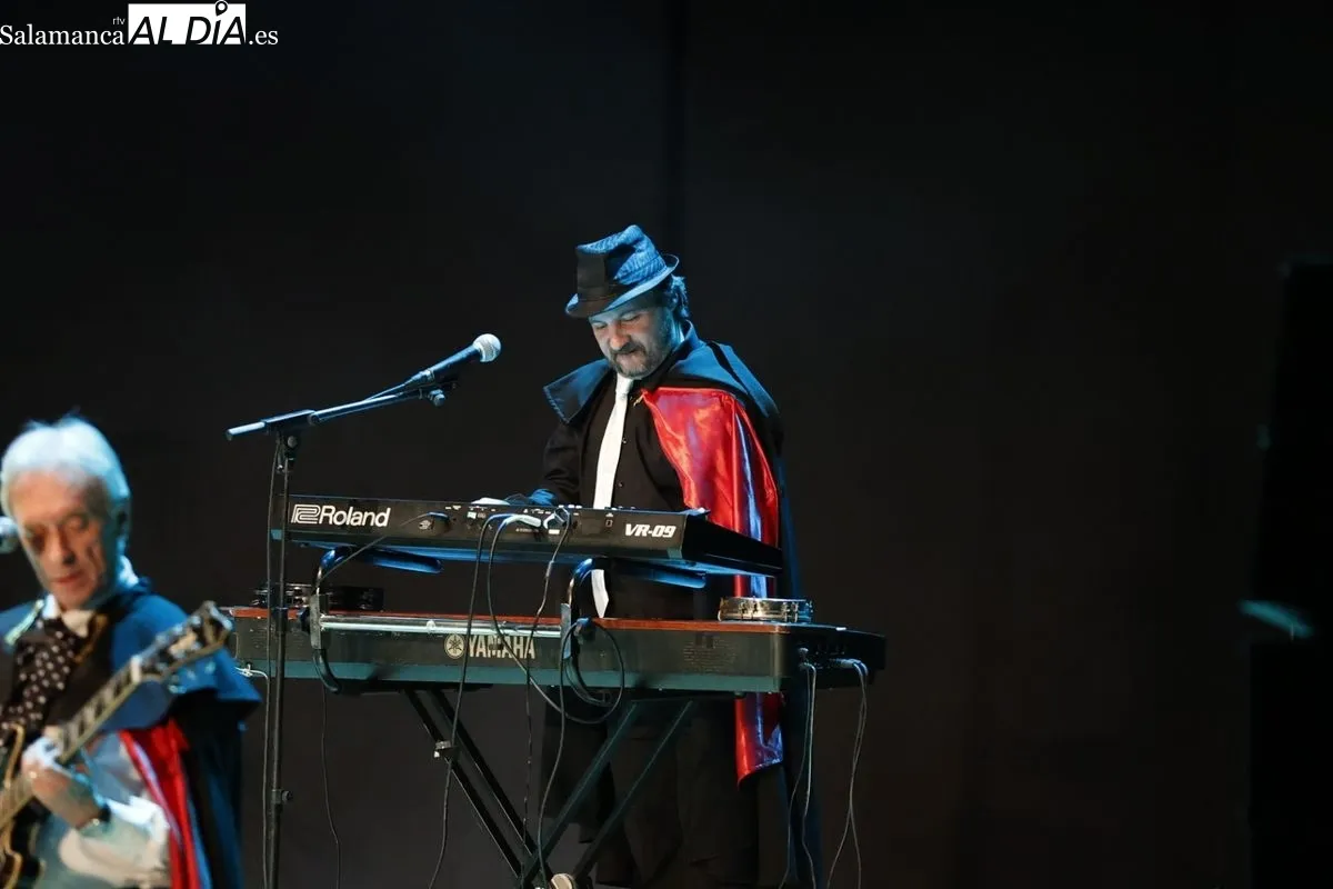 Concierto de Los Brincos en el Palacio de Congresos de Salamanca. Fotos: David Sañudo
