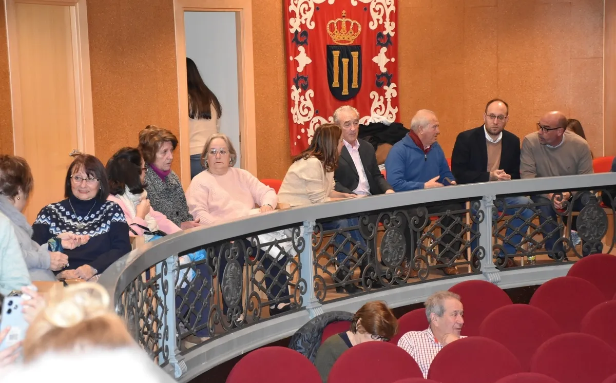 Foto 5 - Aires del &Aacute;gueda completa con sus villancicos el marat&oacute;n navide&ntilde;o del Teatro Nuevo