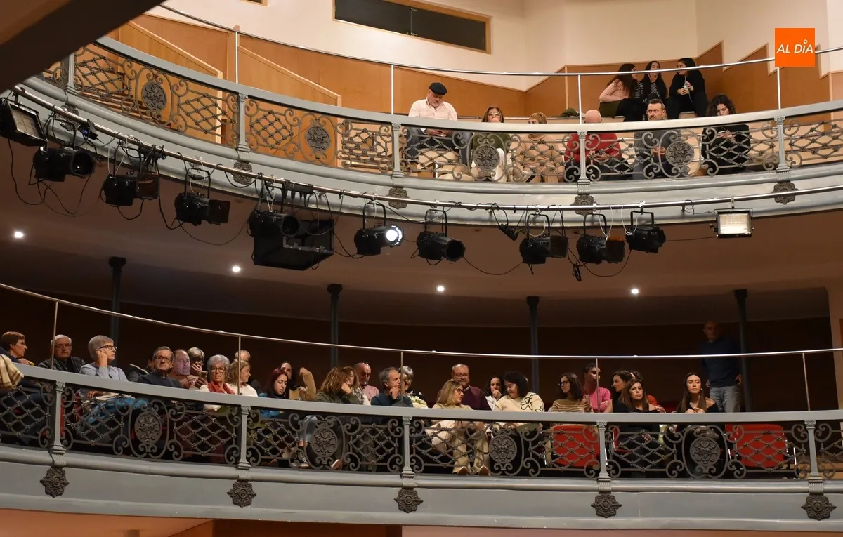 Foto 5 - La Banda de M&uacute;sica pone el broche con su esp&iacute;ritu navide&ntilde;o al 2024 del Teatro Nuevo