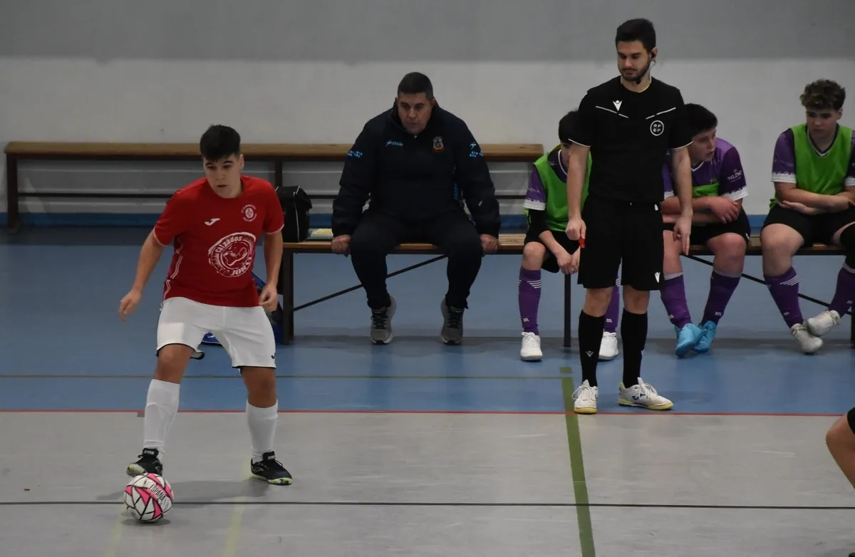 Foto 10 - #M [20|22 DIC] Contundente goleada para cerrar el a&ntilde;o del III Cadete ante un rival parejo en la tabla