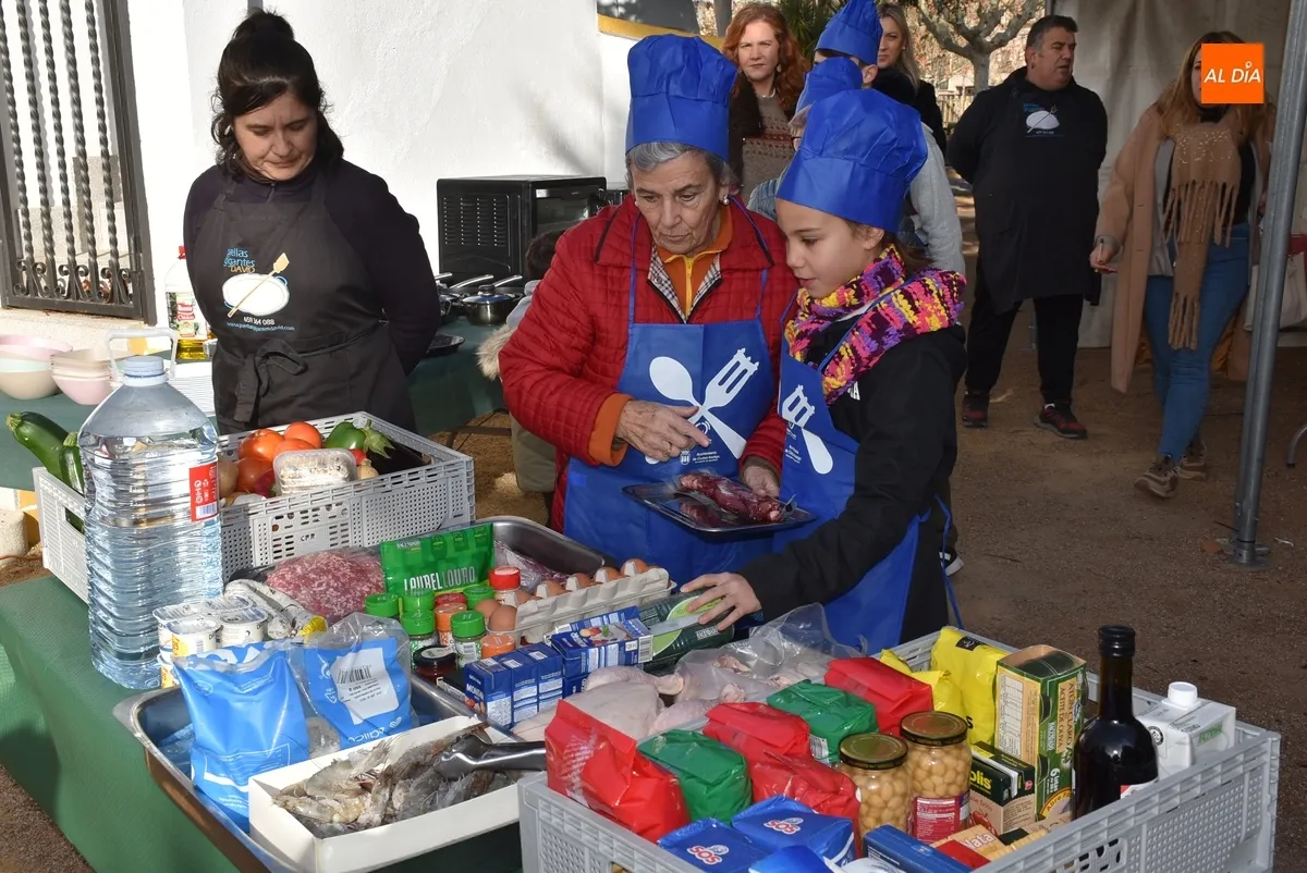 Foto 7 - Los &lsquo;Tomates callejeros&rsquo; de Celia y Pilar ganan la animada 1&ordf; sesi&oacute;n del concurso de cocina intergeneracional