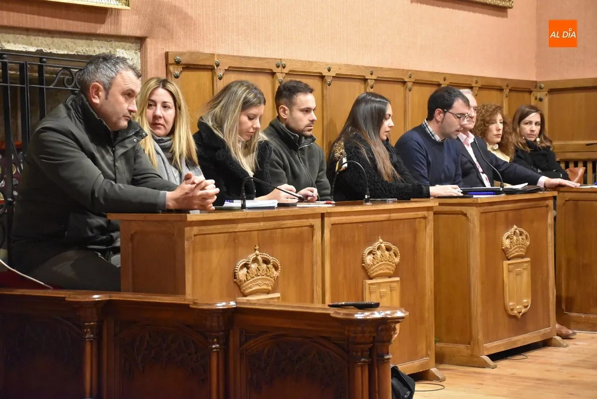 Foto 4 - Aprobado el Presupuesto para 2025 con un debate centrado en impuestos, el ICIO de las placas y Terralba