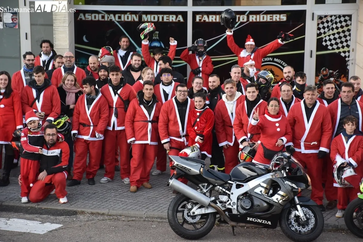 Foto 10 - Los moteros mirobrigenses se visten de Pap&aacute; Noel con el objetivo de ayudar a Valencia