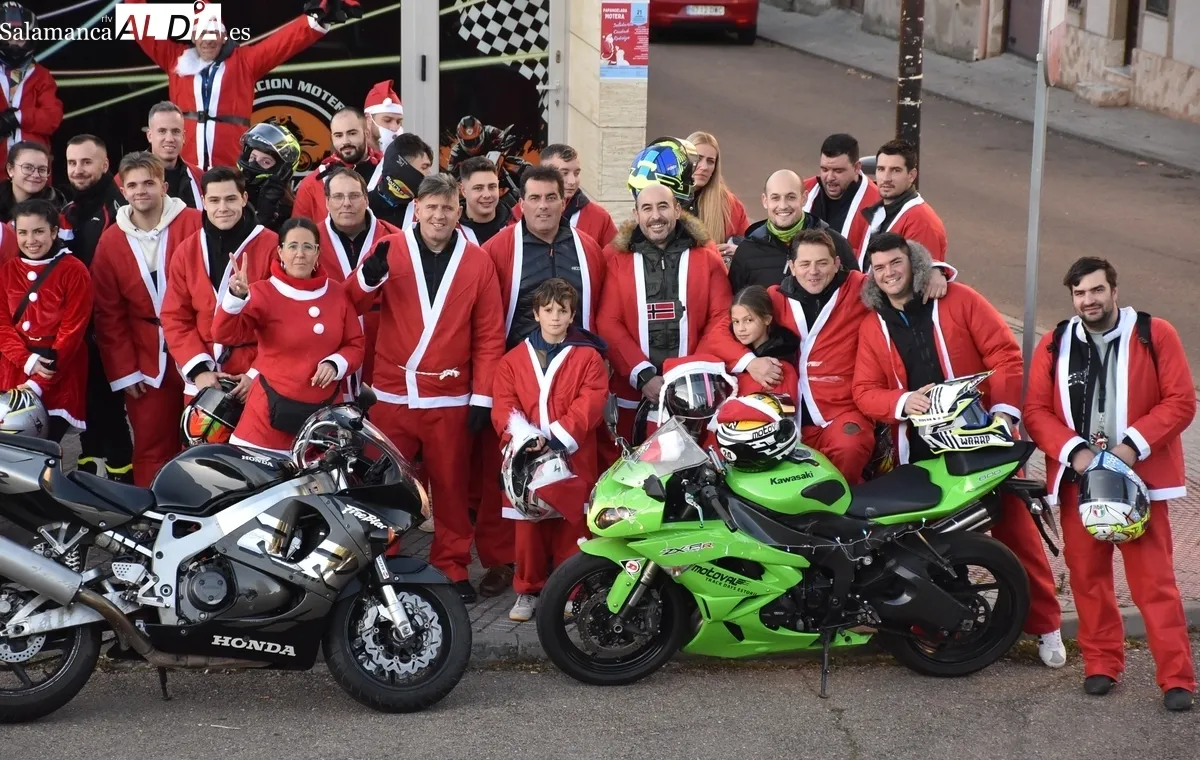 Foto 11 - Los moteros mirobrigenses se visten de Pap&aacute; Noel con el objetivo de ayudar a Valencia
