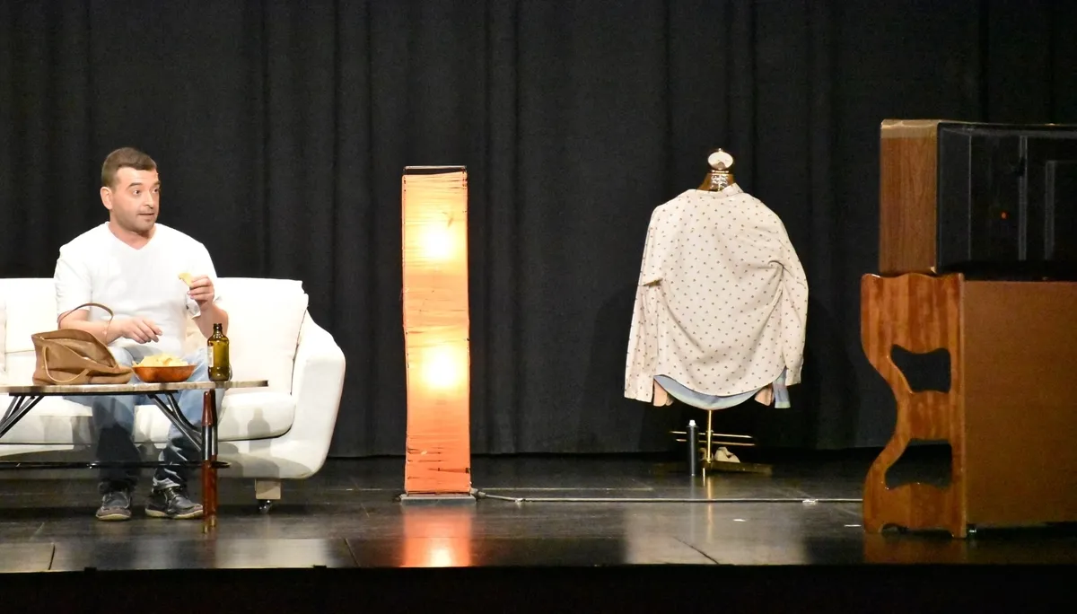 Foto 3 - Elarteteatro se encarga de bajar el tel&oacute;n del semestre teatral en Ciudad Rodrigo