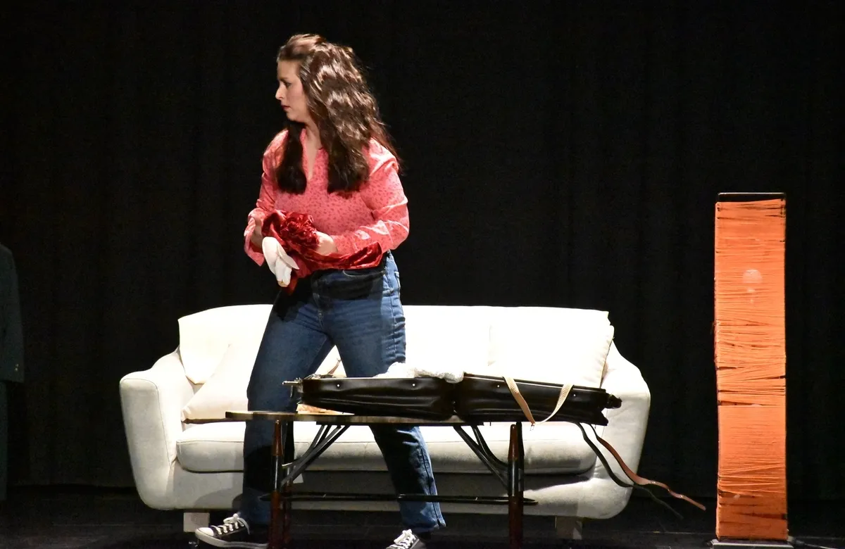 Foto 5 - Elarteteatro se encarga de bajar el tel&oacute;n del semestre teatral en Ciudad Rodrigo