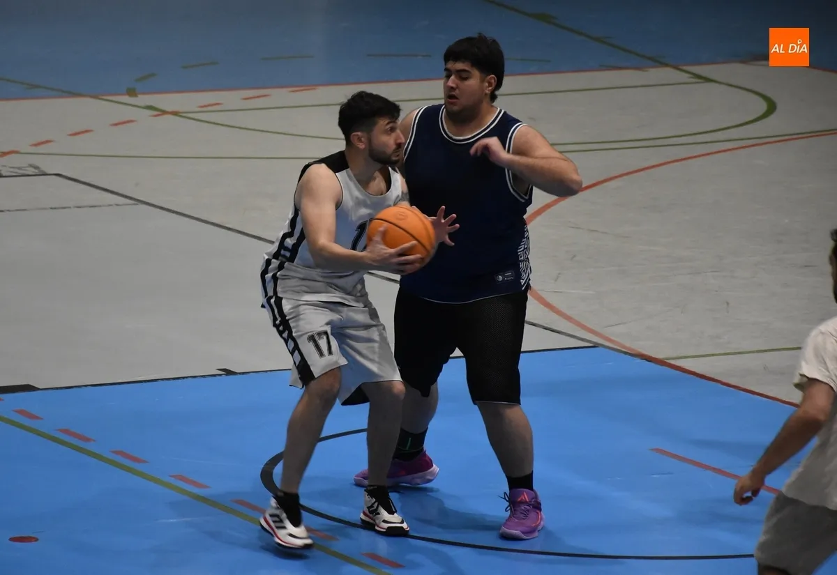 Foto 8 - Princesos se adjudica el Torneo Navide&ntilde;o de Basket 3x3