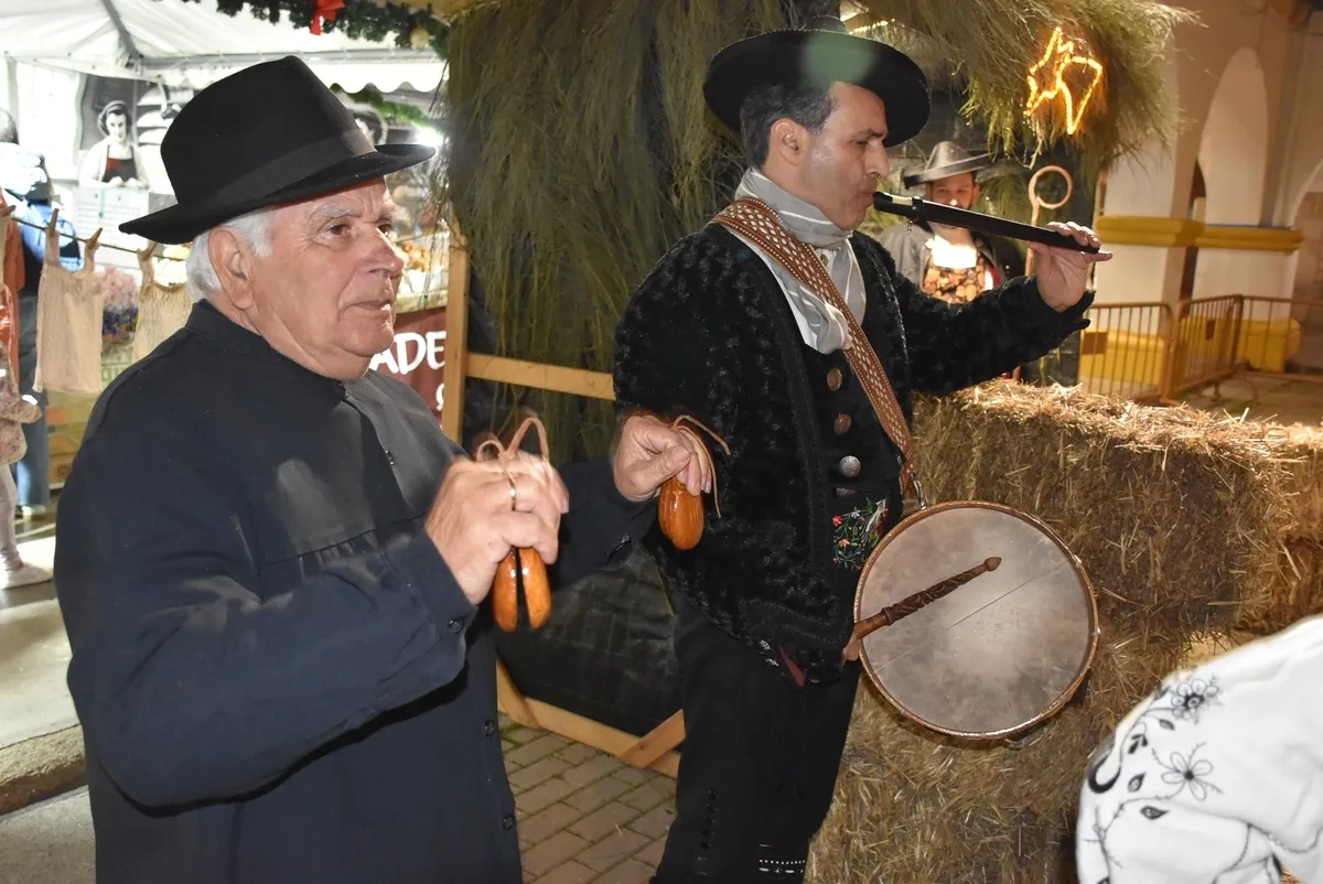 Foto 9 - El Bot&oacute;n Charro abre el tr&iacute;ptico de belenes vivientes de Mir&oacute;briga rezumando tradici&oacute;n