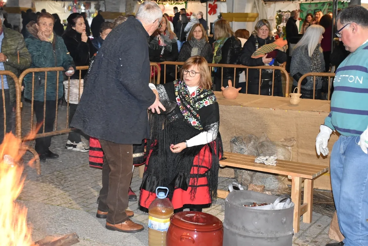 Foto 11 - El Bot&oacute;n Charro abre el tr&iacute;ptico de belenes vivientes de Mir&oacute;briga rezumando tradici&oacute;n