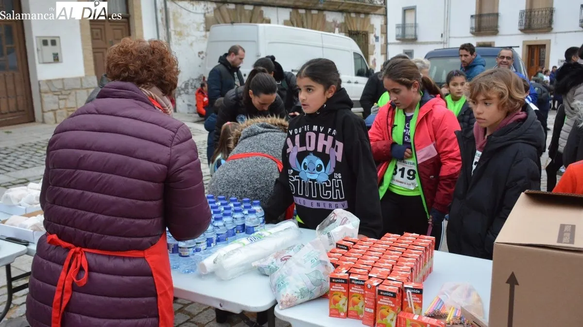 Foto 5 - La X San Silvestre de Lumbrales congrega a 160 atletas y andarines
