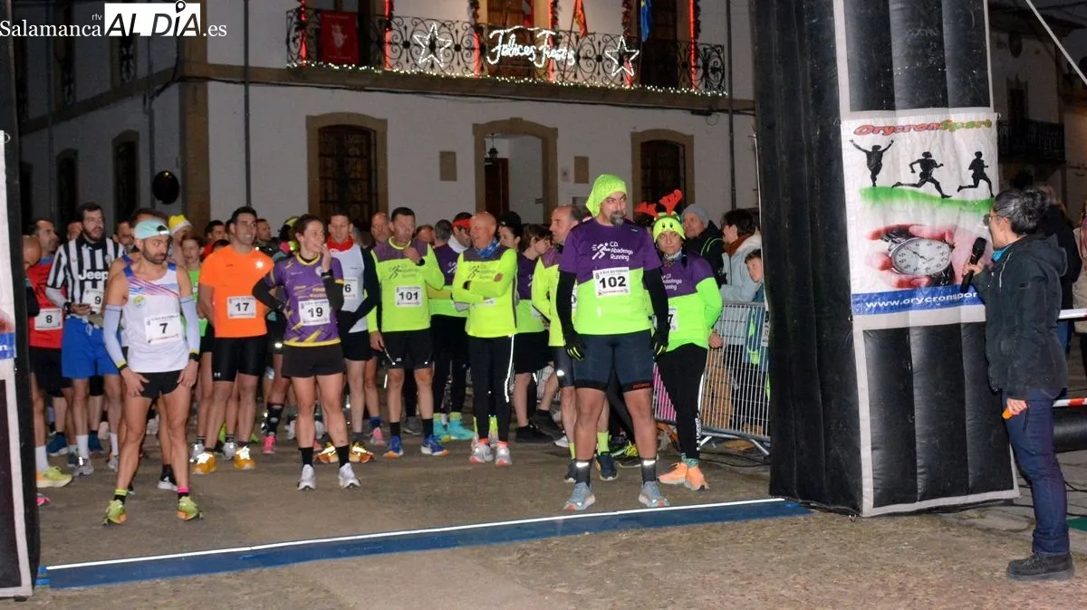 Foto 5 - Adri&aacute;n Mart&iacute;n, Pilar P&eacute;rez y Ruth Vicente triunfan en la San Silvestre de Lumbrales