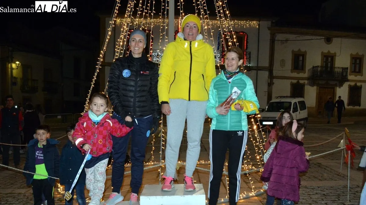 Foto 11 - Adri&aacute;n Mart&iacute;n, Pilar P&eacute;rez y Ruth Vicente triunfan en la San Silvestre de Lumbrales