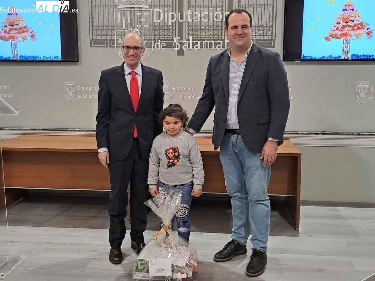 Entrega de los premios del Concurso de Postales Navideñas en el Palacio de la Salina de Salamanca. Foto de Víctor Jiménez
