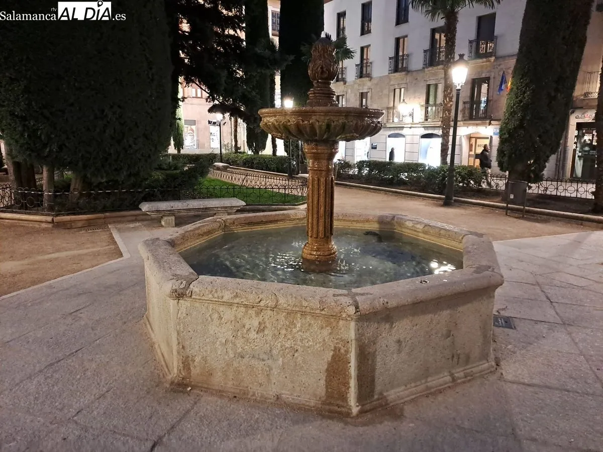 Fuente en la plaza de la Libertad. Foto: Víctor Jiménez