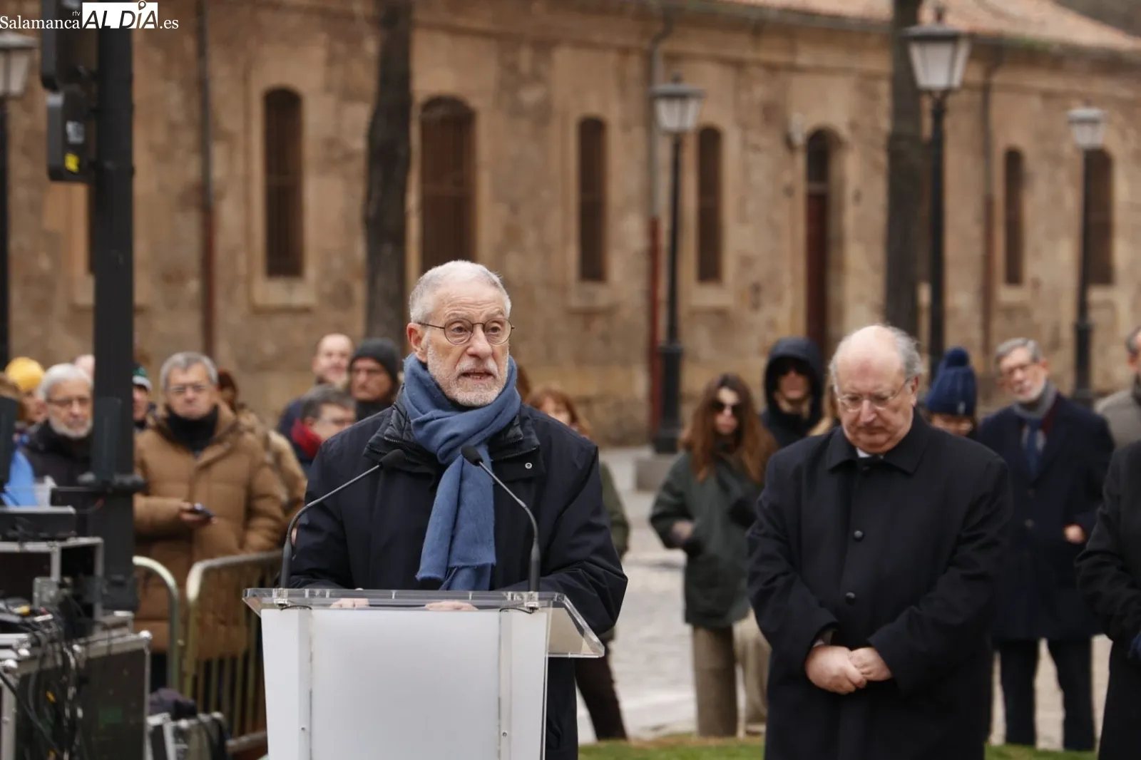 Homenaje a Miguel de Unamuno en Salamanca, junto a la que fue su casa. Foto de David Sañudo