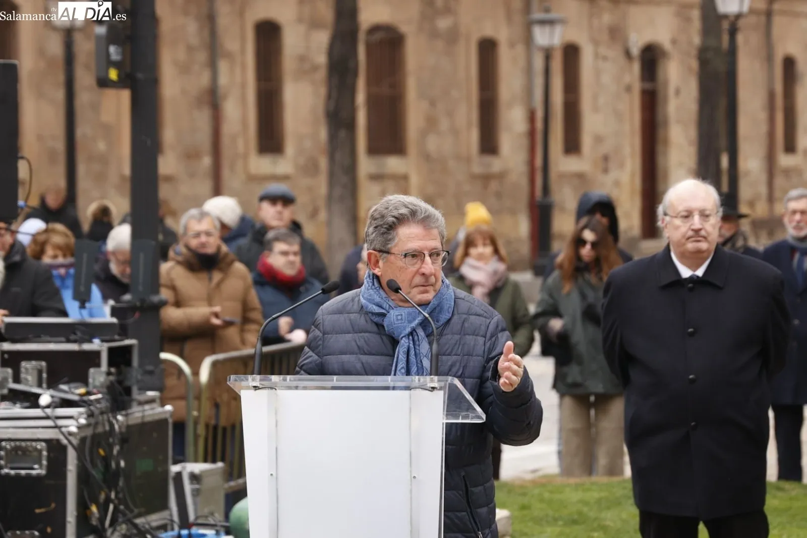 Homenaje a Miguel de Unamuno en Salamanca, junto a la que fue su casa. Foto de David Sañudo