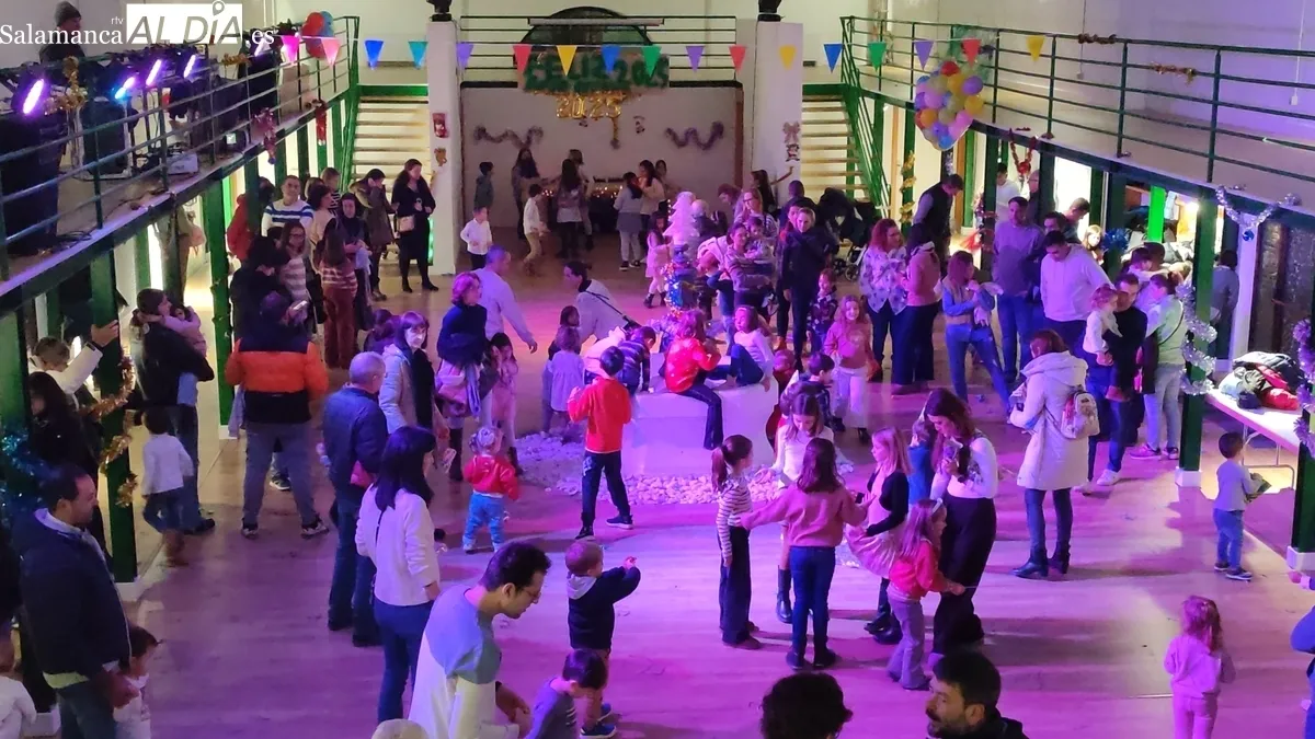 Nochevieja infantil 2024 en Vitigudino / CORRAL