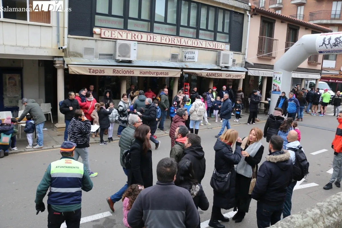 Concurrida XXIV San Silvestre ADOS de Vitigudino con una organización de 10 / CORRAL 