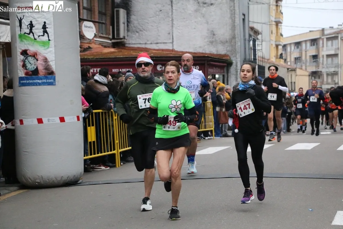 Foto 6 - Ruth Vicente Regatos queda 2&ordf; en la San Silvestre de Vitigudino