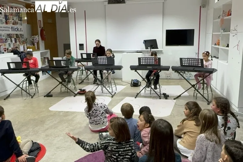 Foto 2 - La Navidad musical comienza a sonar con los tradicionales &lsquo;Copos de Corchea&rsquo;