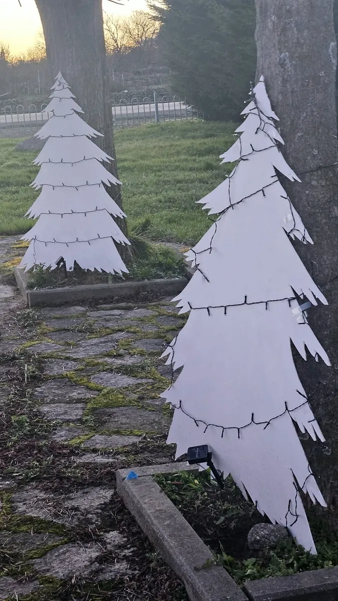 Los vecinos de Valderrodrigo ya viven la Navidad 