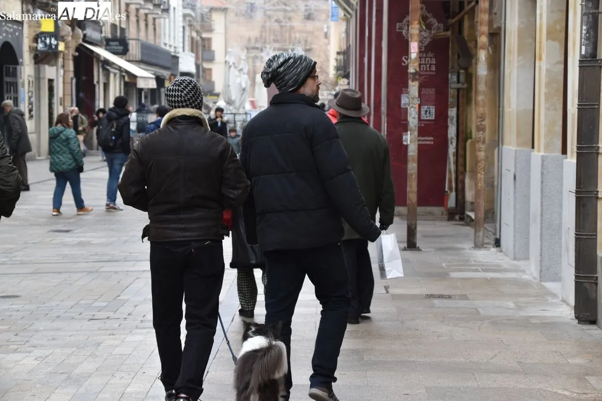 Salamanca bajo la niebla: así luce la ciudad en el último viernes del año | FOTO: Miguel González 