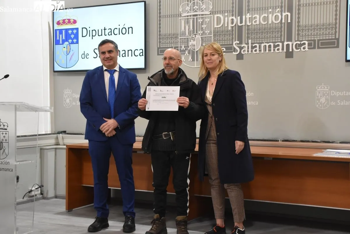 Un total de 32 alumnos de las AFEs de diversos pueblos de la provincia de Salamanca reciben sus reconocimientos | FOTOS: Vanesa Martins 