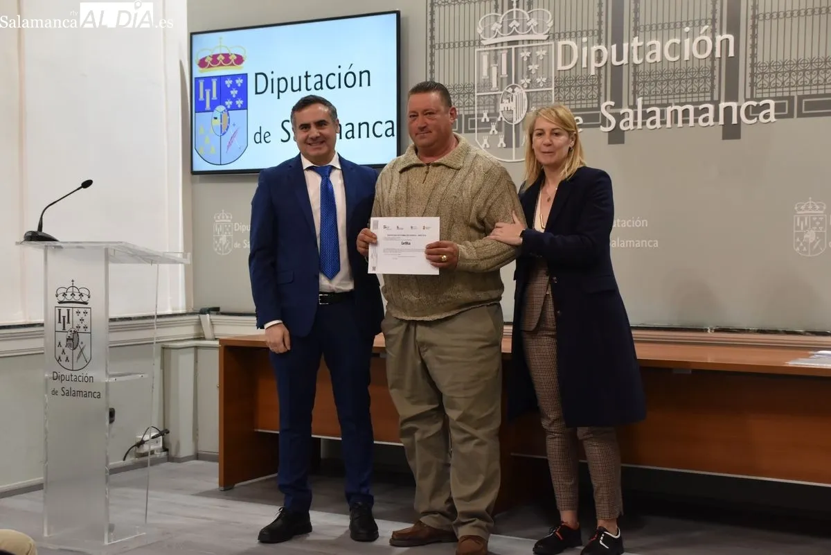 Un total de 32 alumnos de las AFEs de diversos pueblos de la provincia de Salamanca reciben sus reconocimientos | FOTOS: Vanesa Martins 