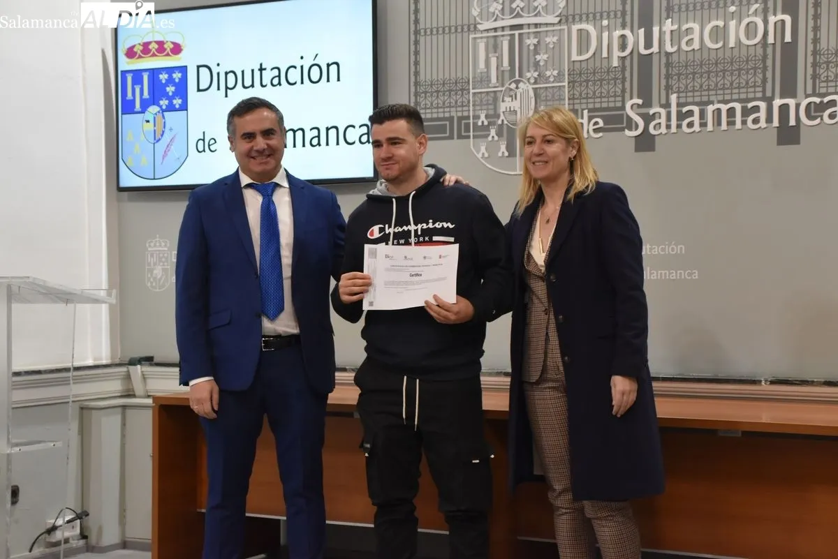 Un total de 32 alumnos de las AFEs de diversos pueblos de la provincia de Salamanca reciben sus reconocimientos | FOTOS: Vanesa Martins 